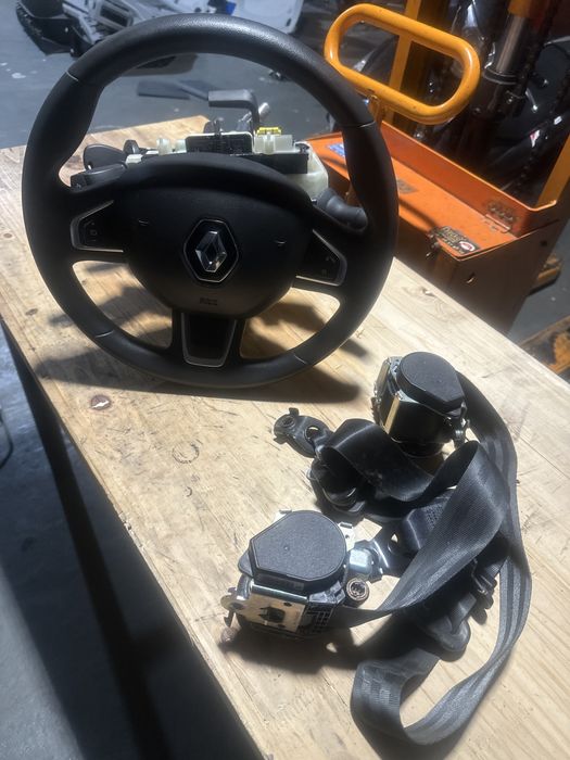 Master 4 Kierownica Airbag Poduszka Kolumna Kierownicza Pasy Pająk III