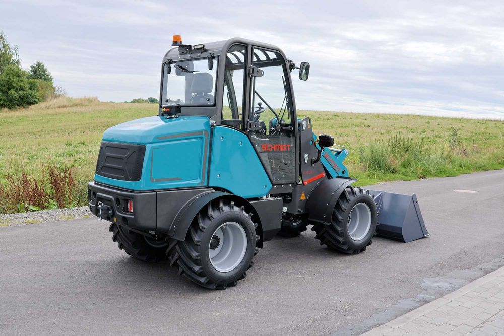 Ładowarka kołowa Schmidt 4350A NOWA WERSJA 2025 4x4 udźwig 2000 kg