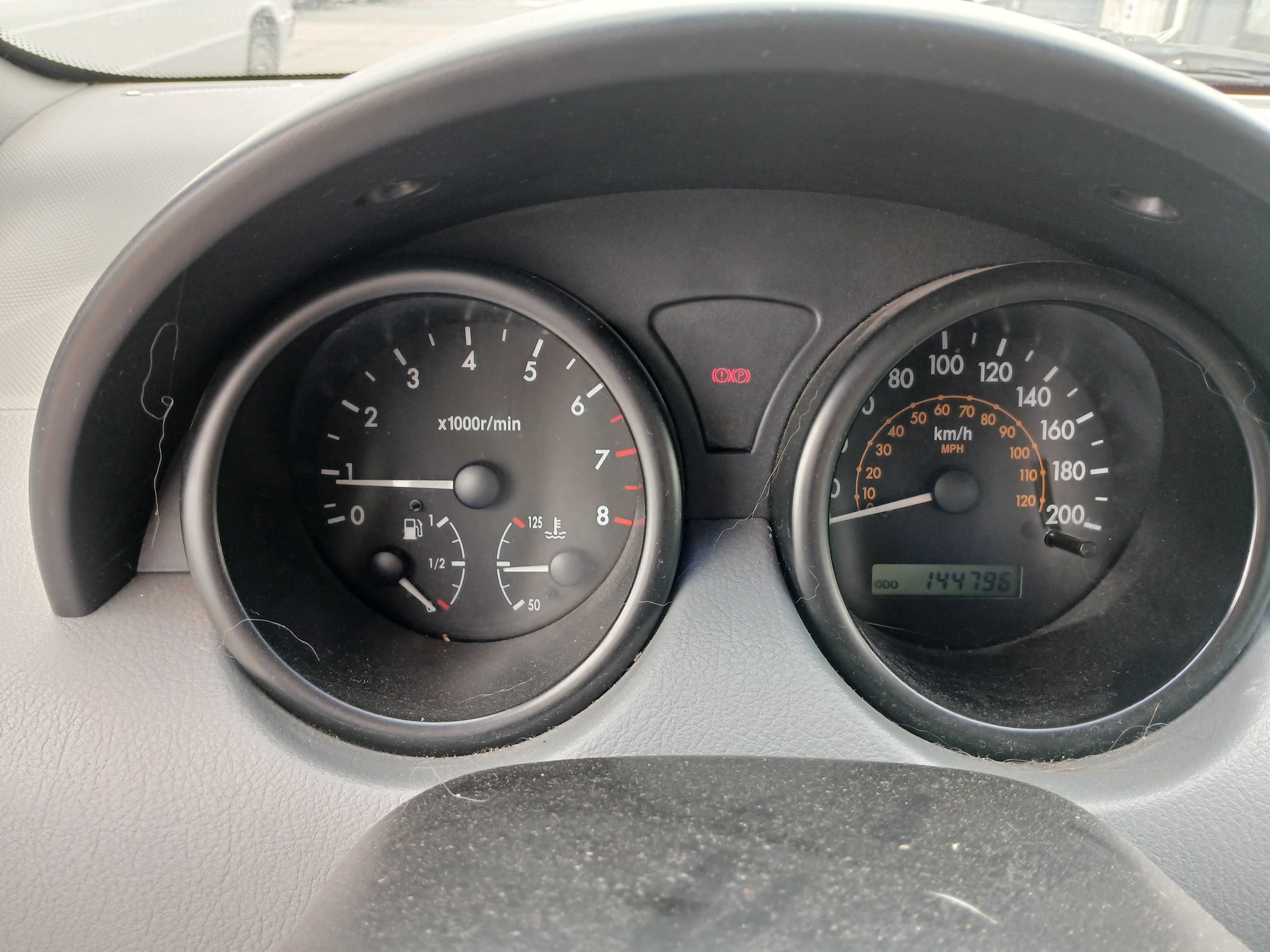 Suzuki SWIFT 1.5 benzyna 2005r