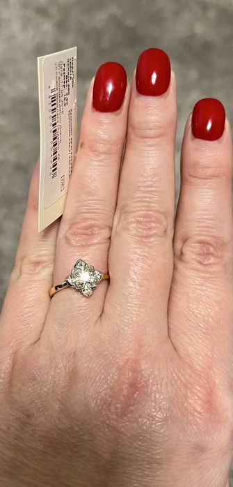 Новое золотое кольцо с натуральными бриллиантами, р. 18