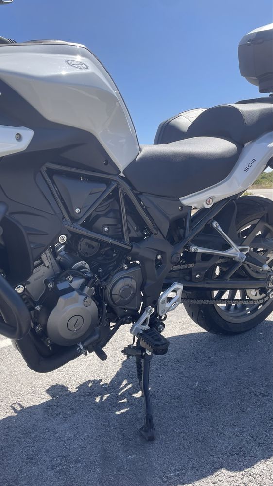 Benelli trk 502