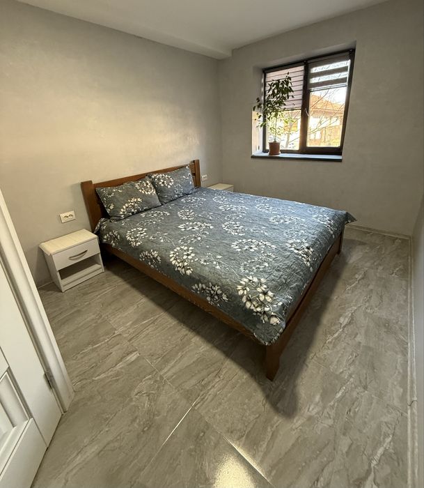 Оренда затишної новенької 2-кімнатної квартири апартаментів подобово