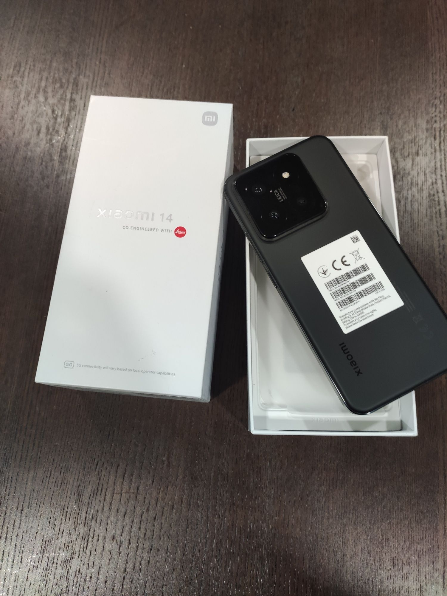 Xiaomi 14 de 512 GB + relógio Xiaomi watch S4