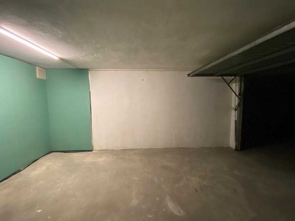 Garagem individual | 2 carros | 40m2