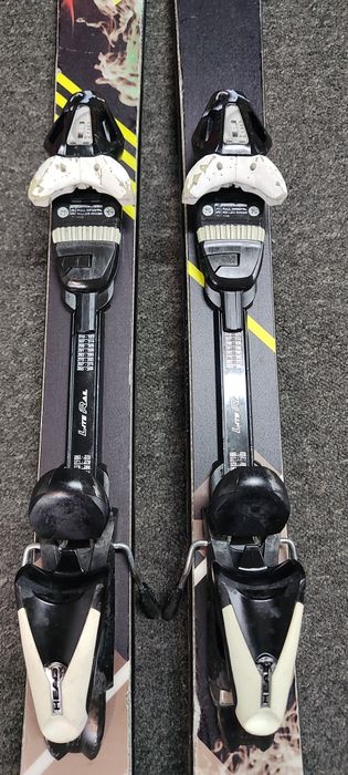 Freestyle 161 cm HEAD CADDY 81 twin tip