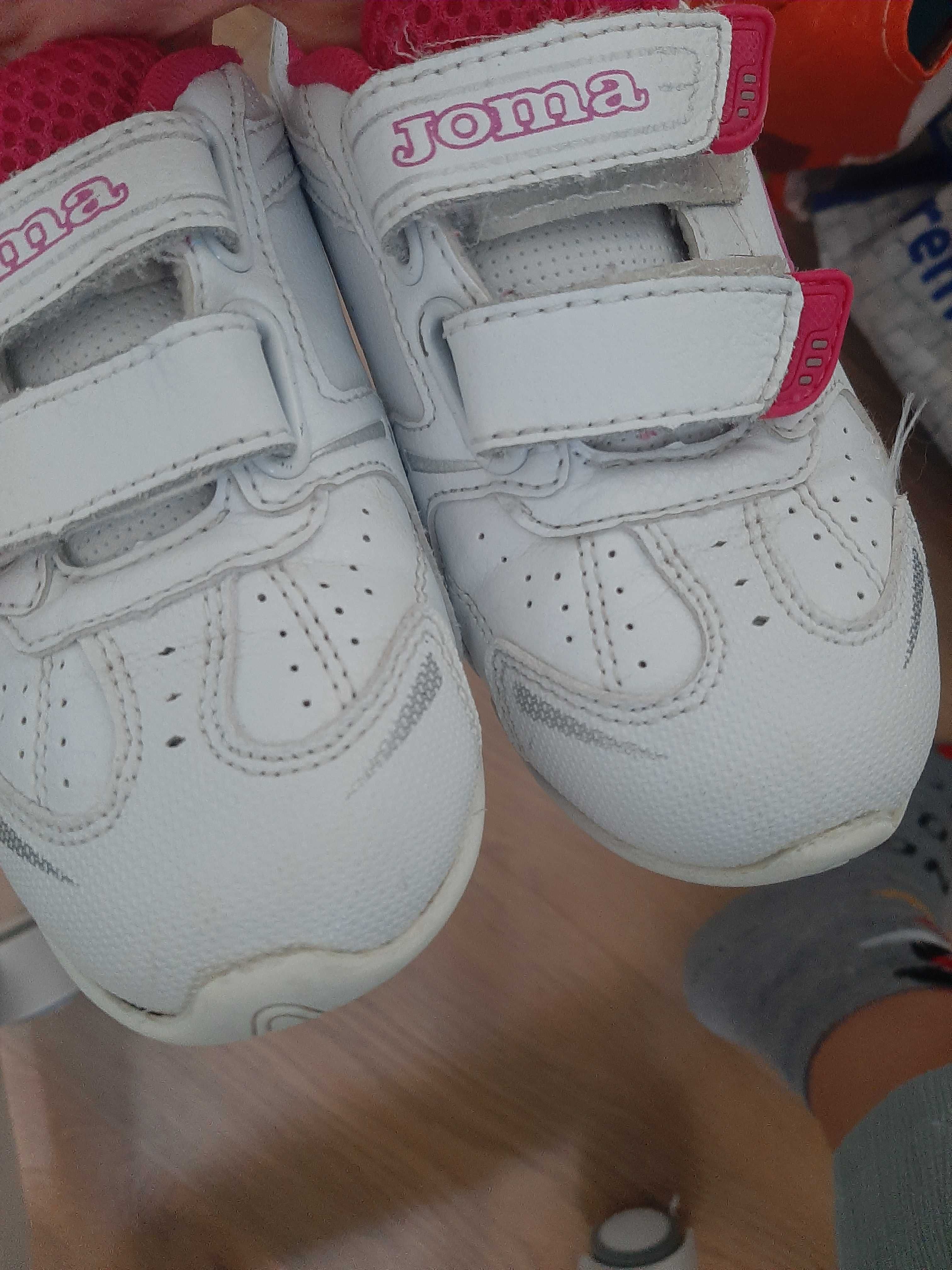 Sapatos varios 29