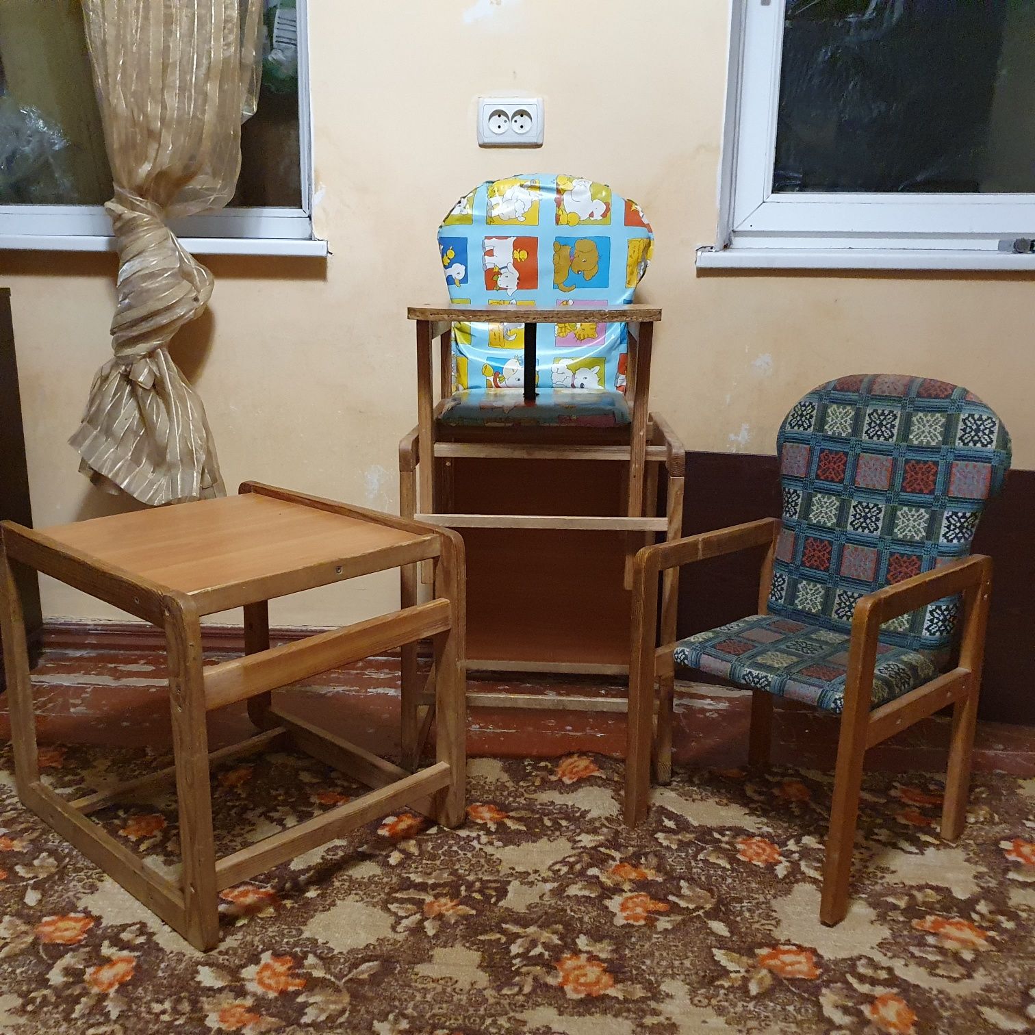 Столик+стульчик для кормления