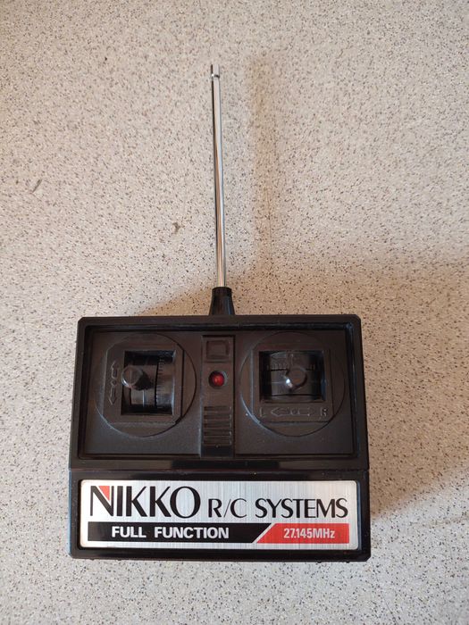 Stary pilot do pojazdów zdalnie sterowanych NIKKO R/C Systems