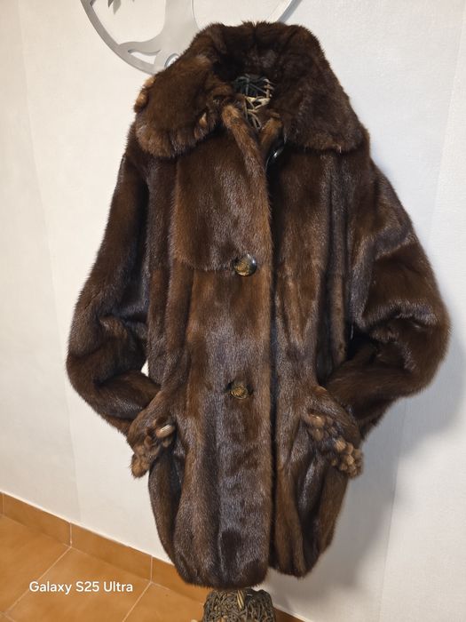 Casaco de pele de vison verdadeiro