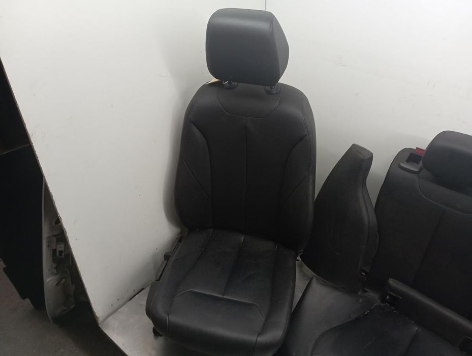 Conjunto de bancos BMW 1 (F20)