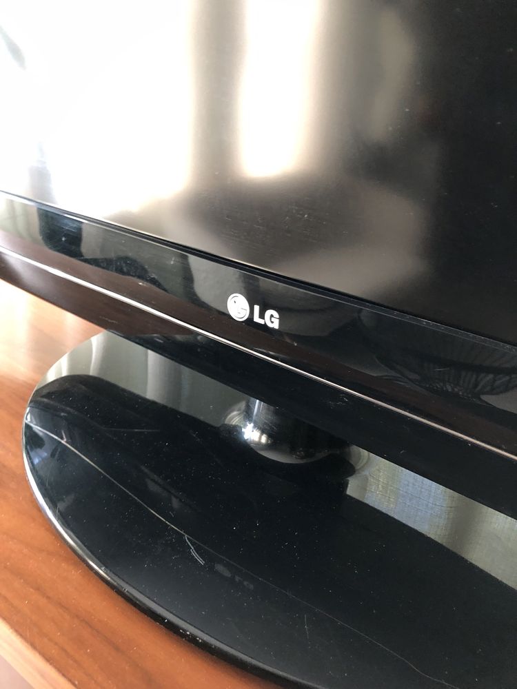 Telewizor lg 42 cale