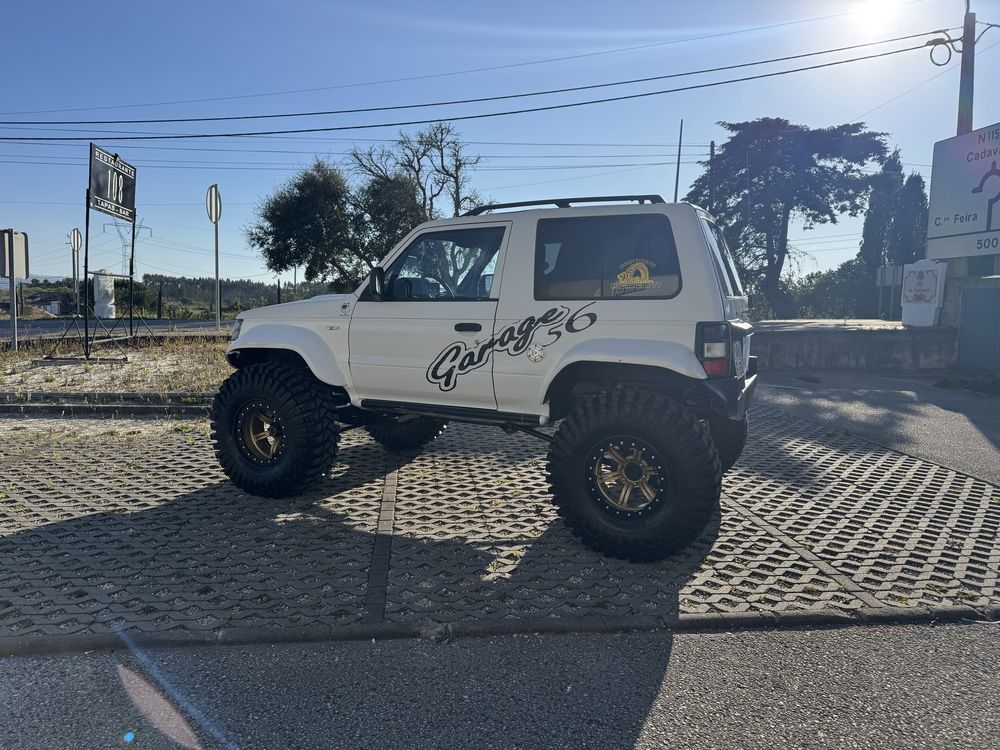 Mitsubishi Pajero M57