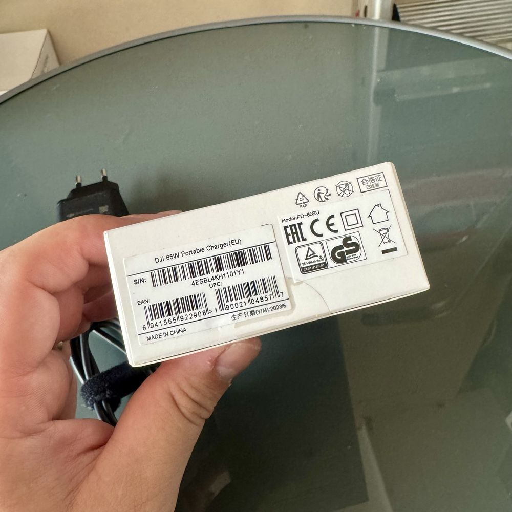 Carregador DJI 65W