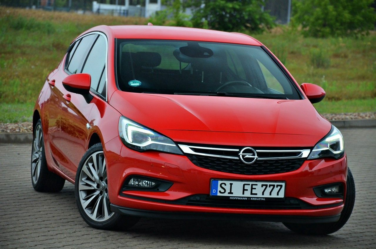 Opel Astra 1,6Turbo*200KM*Lux LED*Navi*125tys km*Niemcy