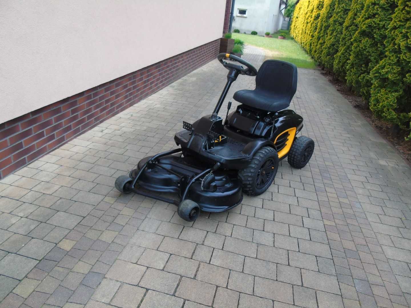 Traktorek kosiarka HUSQVARNA McCULLOCH  M125-85FH  12,5KM PO SERWISIE