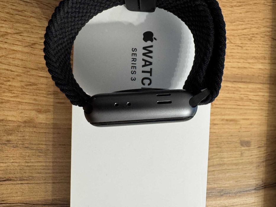 Apple Watch Series 3 38 mm - stan BARDZO DOBRY! Kondycja 95% !!!