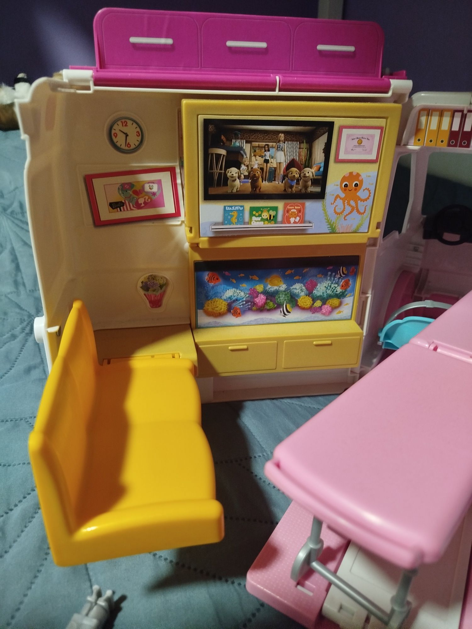 Karetka pogotowia Barbie