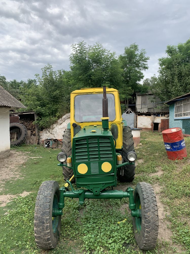 Продам тракрот ЮМЗ 6