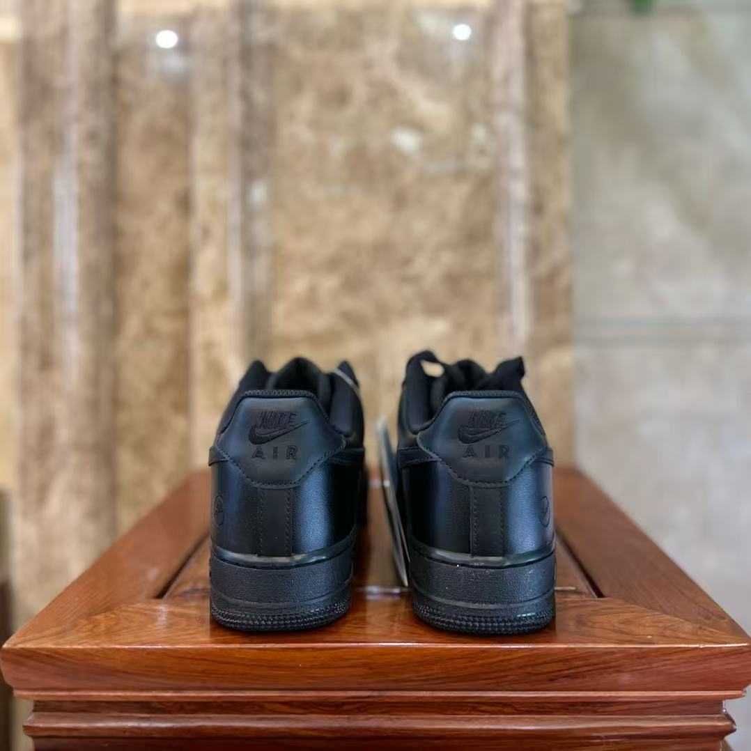 Nike Air Force 1 Low '07 Black r.42