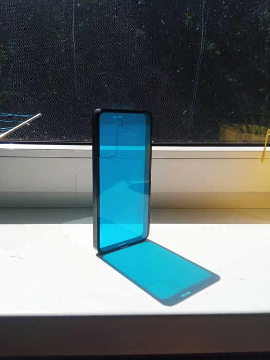Etui dwustronne do Samsunga S21 plus, chroni też wyświetlacz