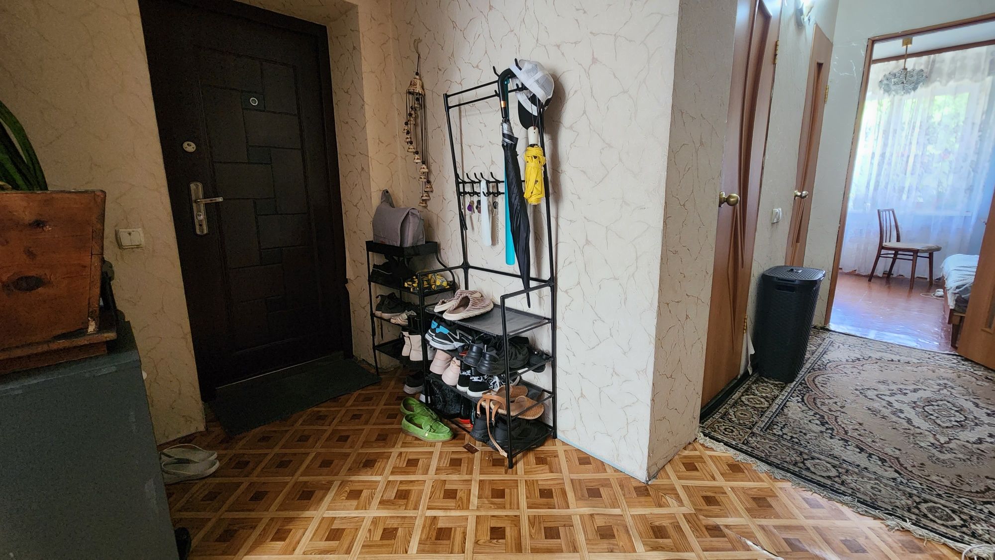 Продам 3х.квартиру м.Обухів  р-н Автошкола