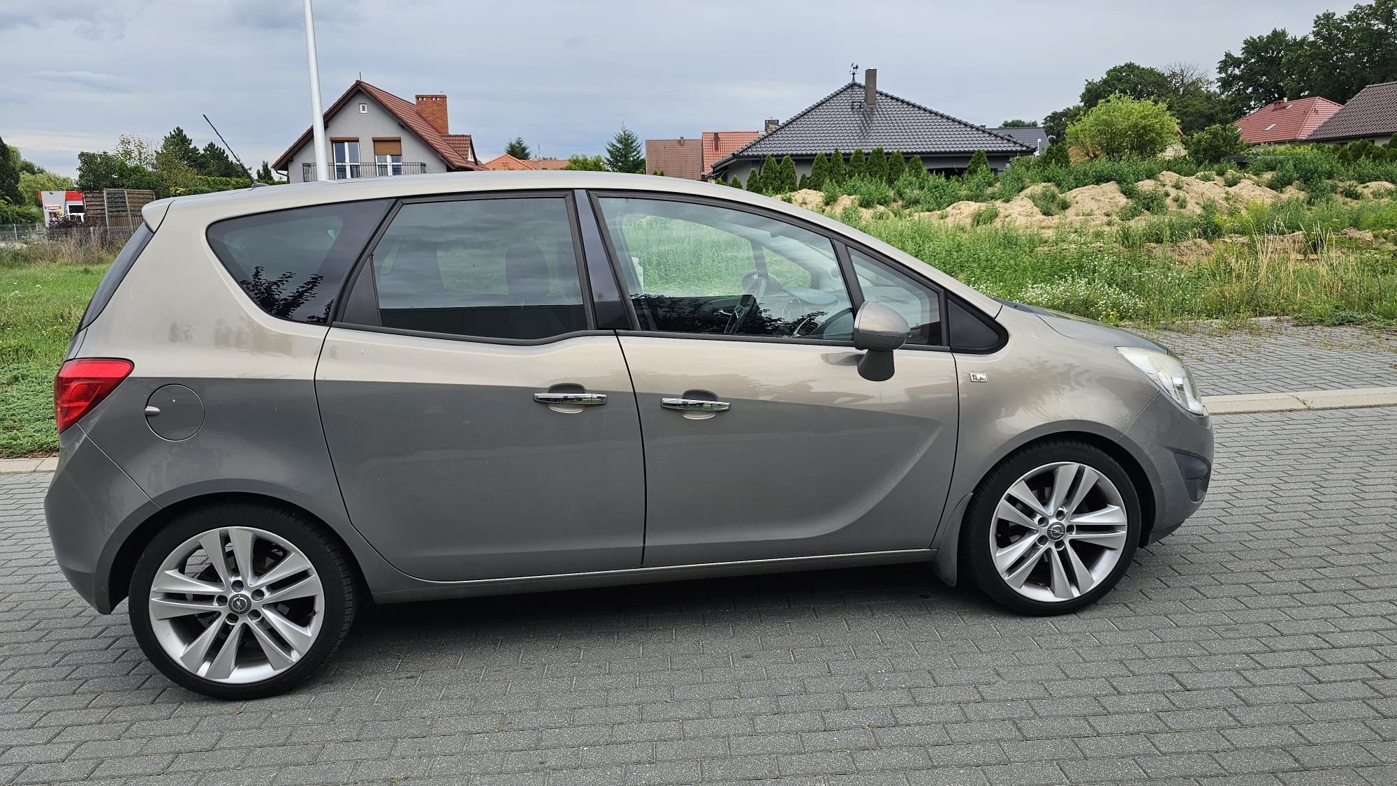Opel Meriva B 1.4 Benzyna ładny ISOFIX Klima