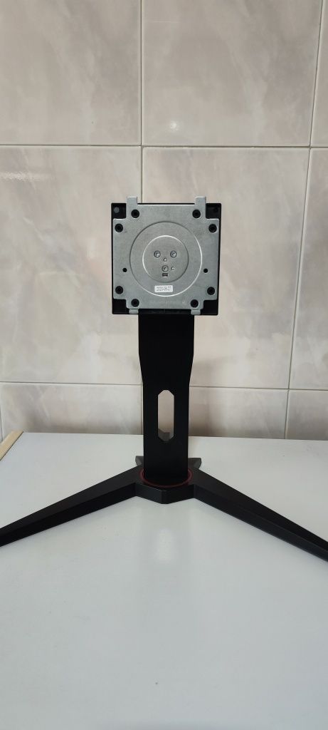 Suportes para monitor.