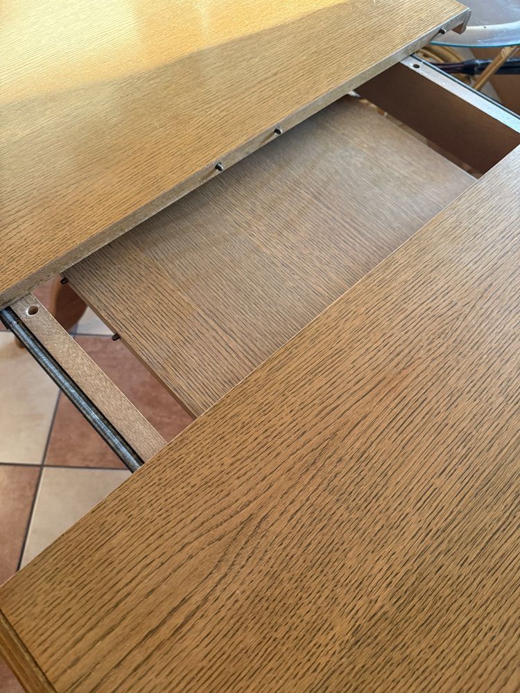Meble dębowe do salonu zestaw