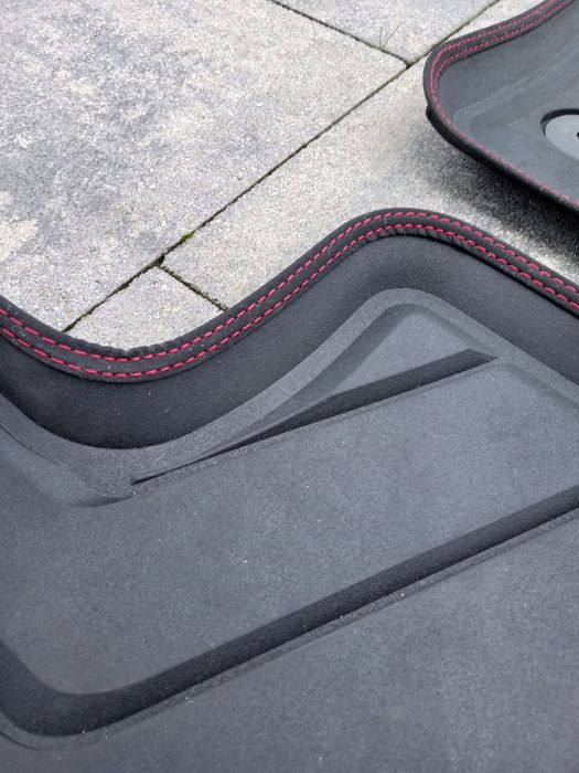 Dywaniki Gumowe VW Seat Skoda SPARTLine