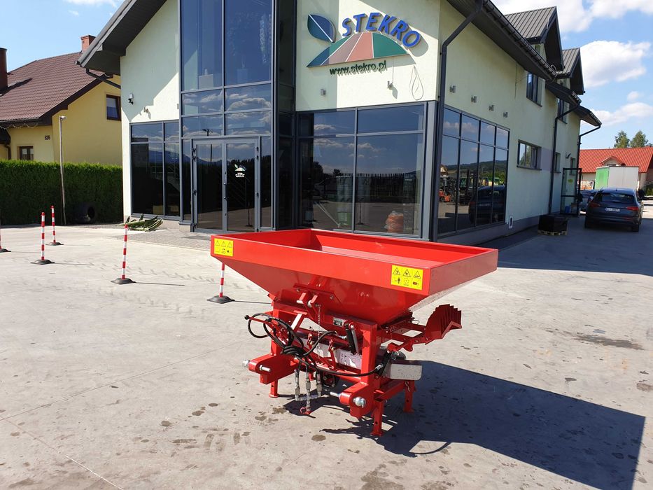 Rozsiewacz do nawozów ALTRO RN 600 / RN 800