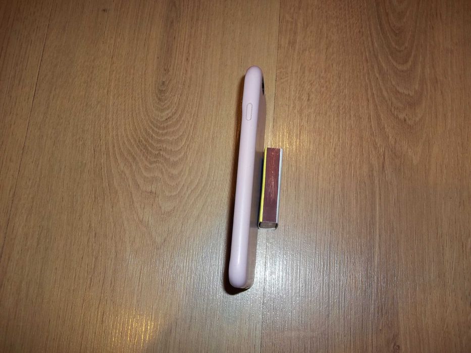 Чехол на IPhone 6s.