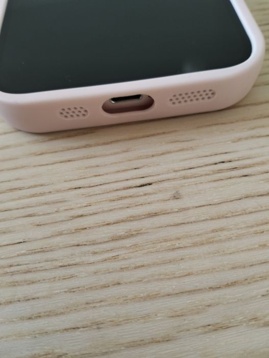 iPhone 13 + etui + kabel