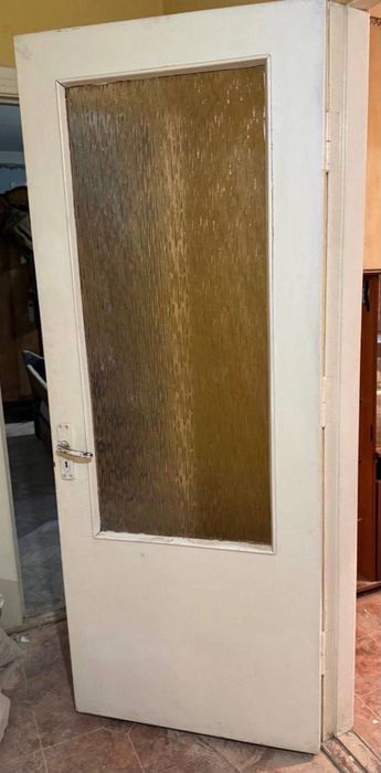 Дерев‘яні двері (безкоштовно)