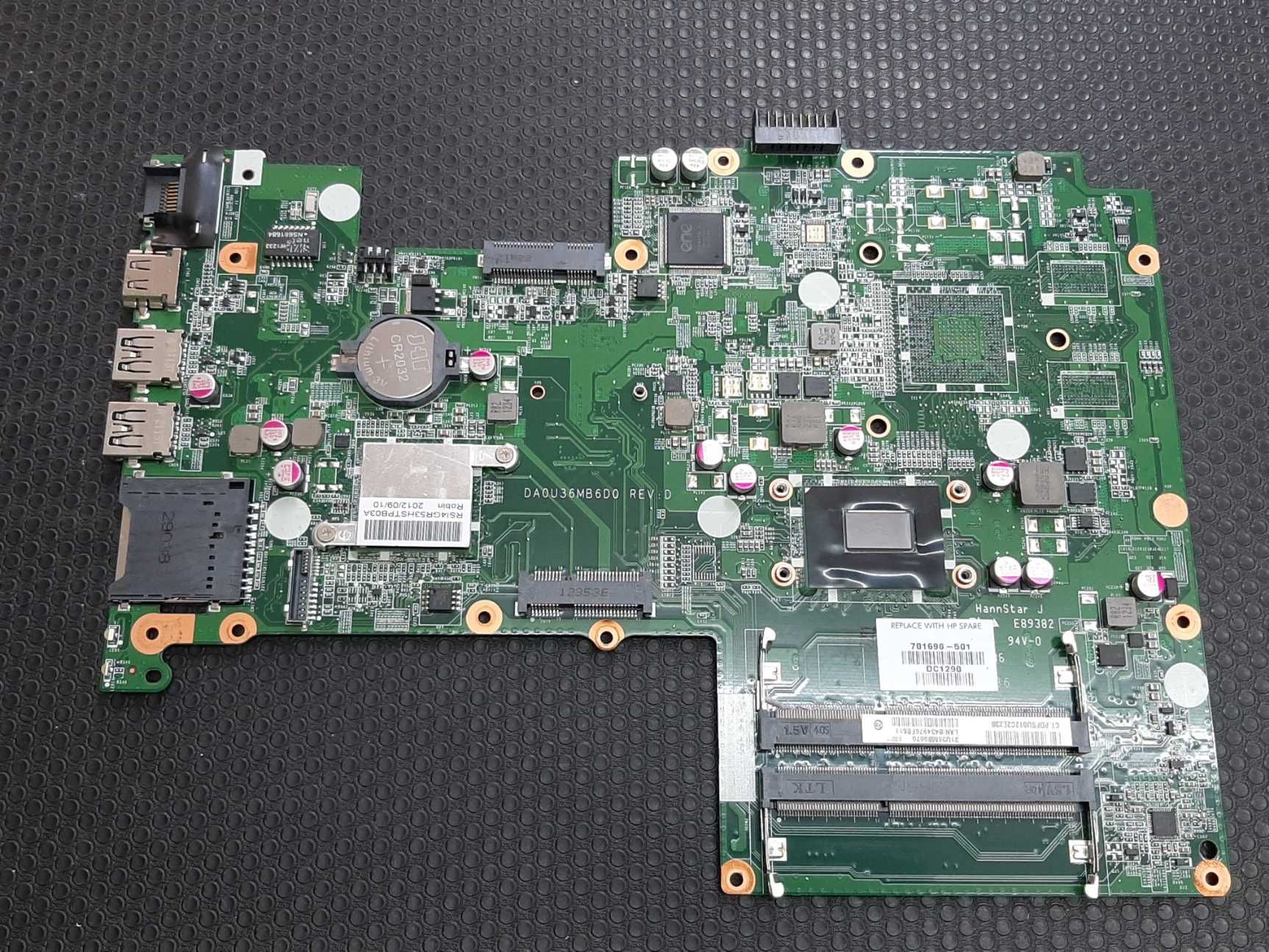 HP Pavilion Sleekbook 15; Motherboard Intel i3; para Peças