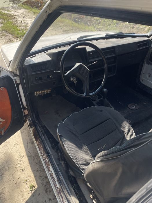 Заз Таврія  на впевненому ходу