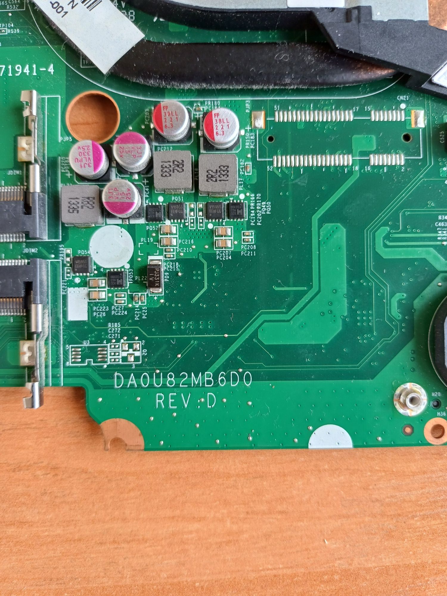 Материнські плати від ноутбуку HP Pavilion 15-n (неробочі) та інше