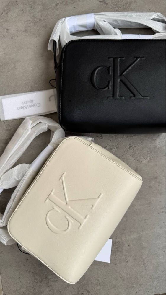 Жіноча сумка Calvin Klein оригінал нова