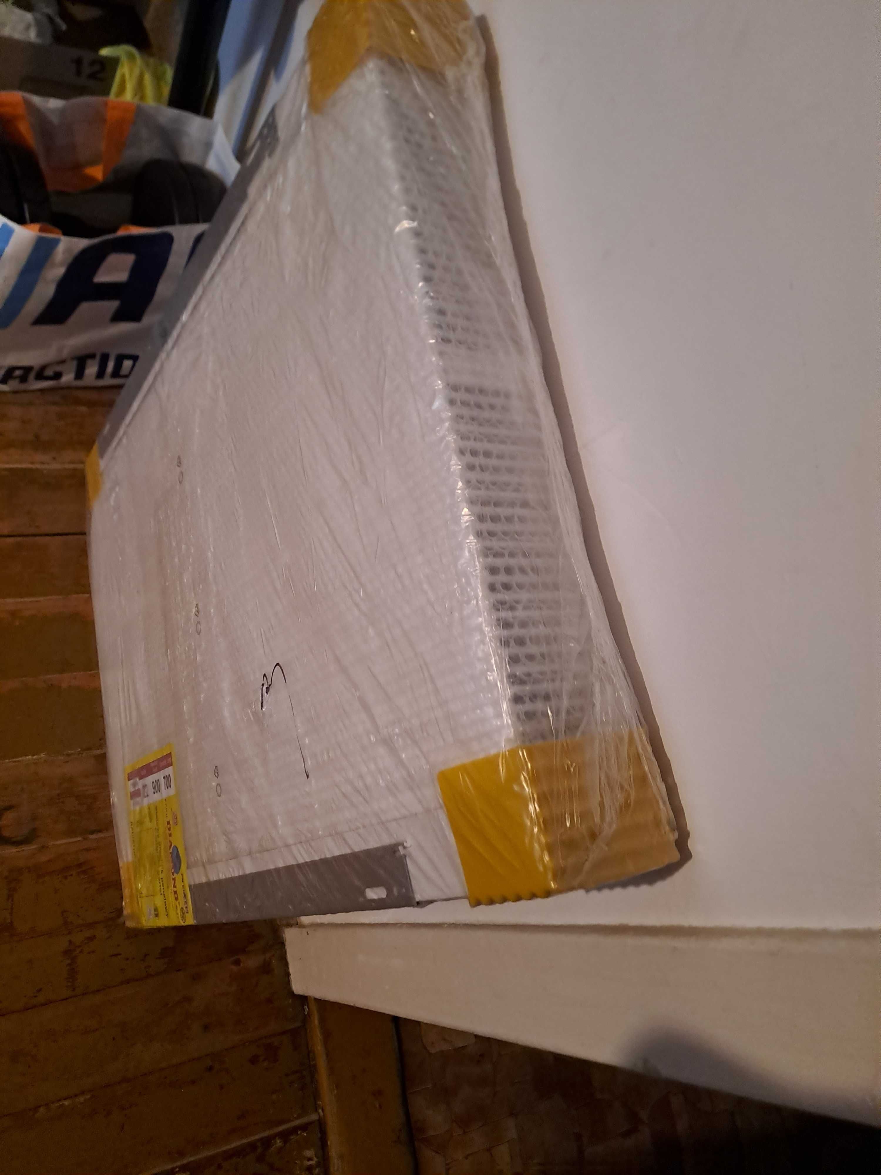 Grzejnik diamond  90x 70