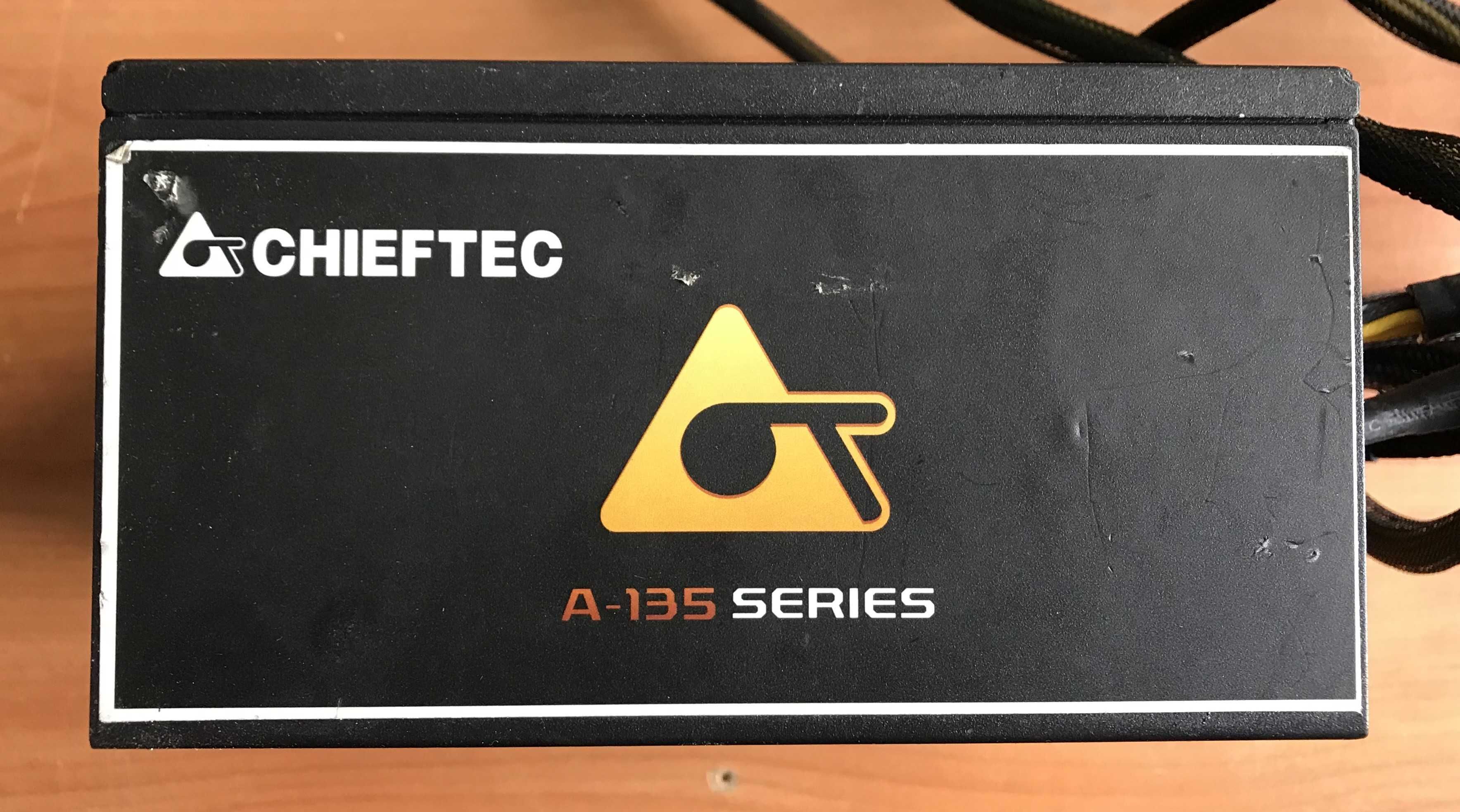 Блок живлення CHIEFTEC APS-850CB. Стандарт 80+bronze
