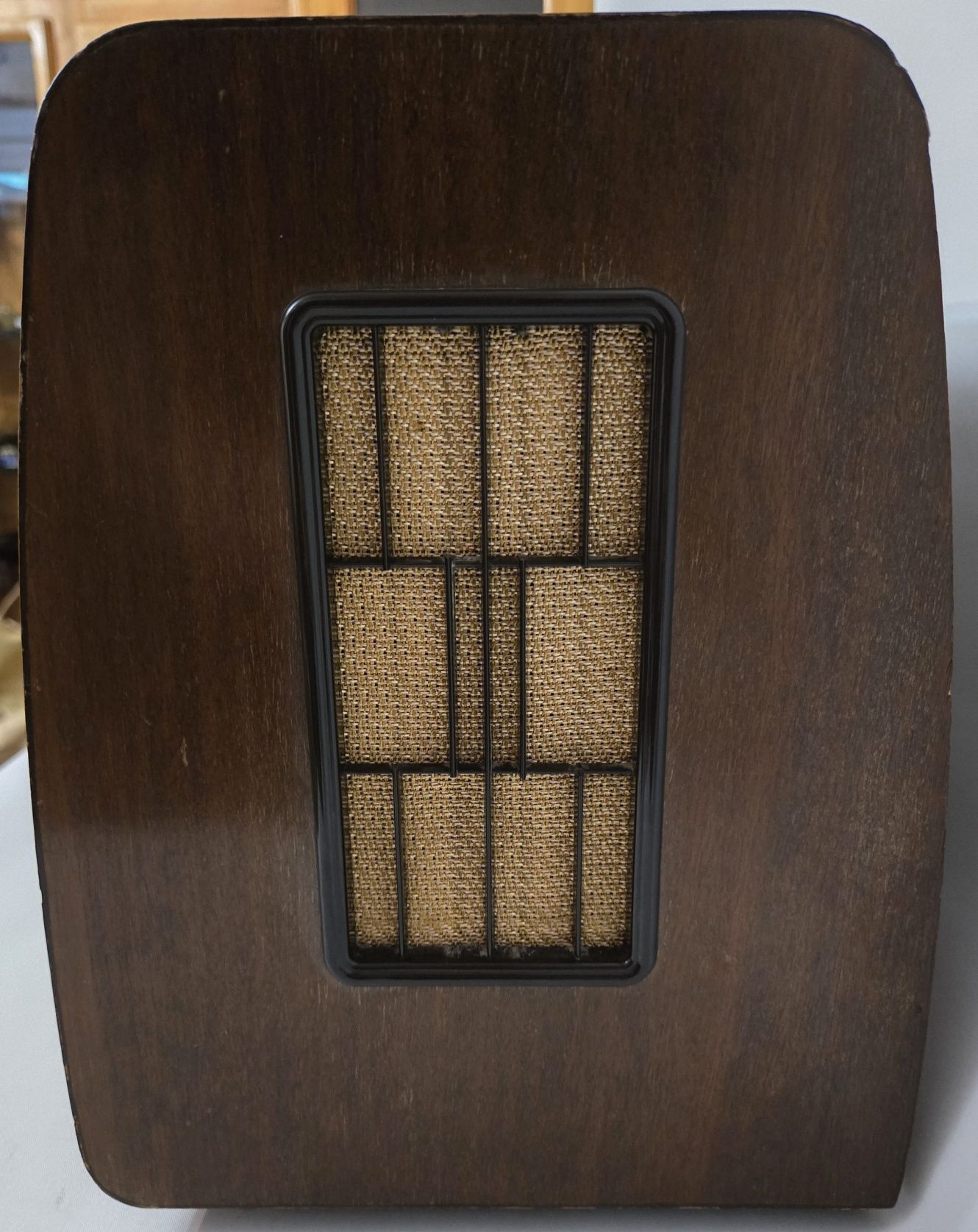 Rádio antigo reparado Wega