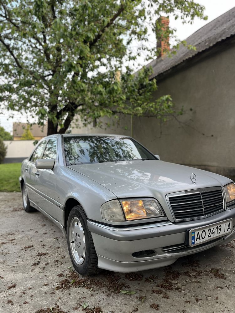 Mercedes W202 benzin