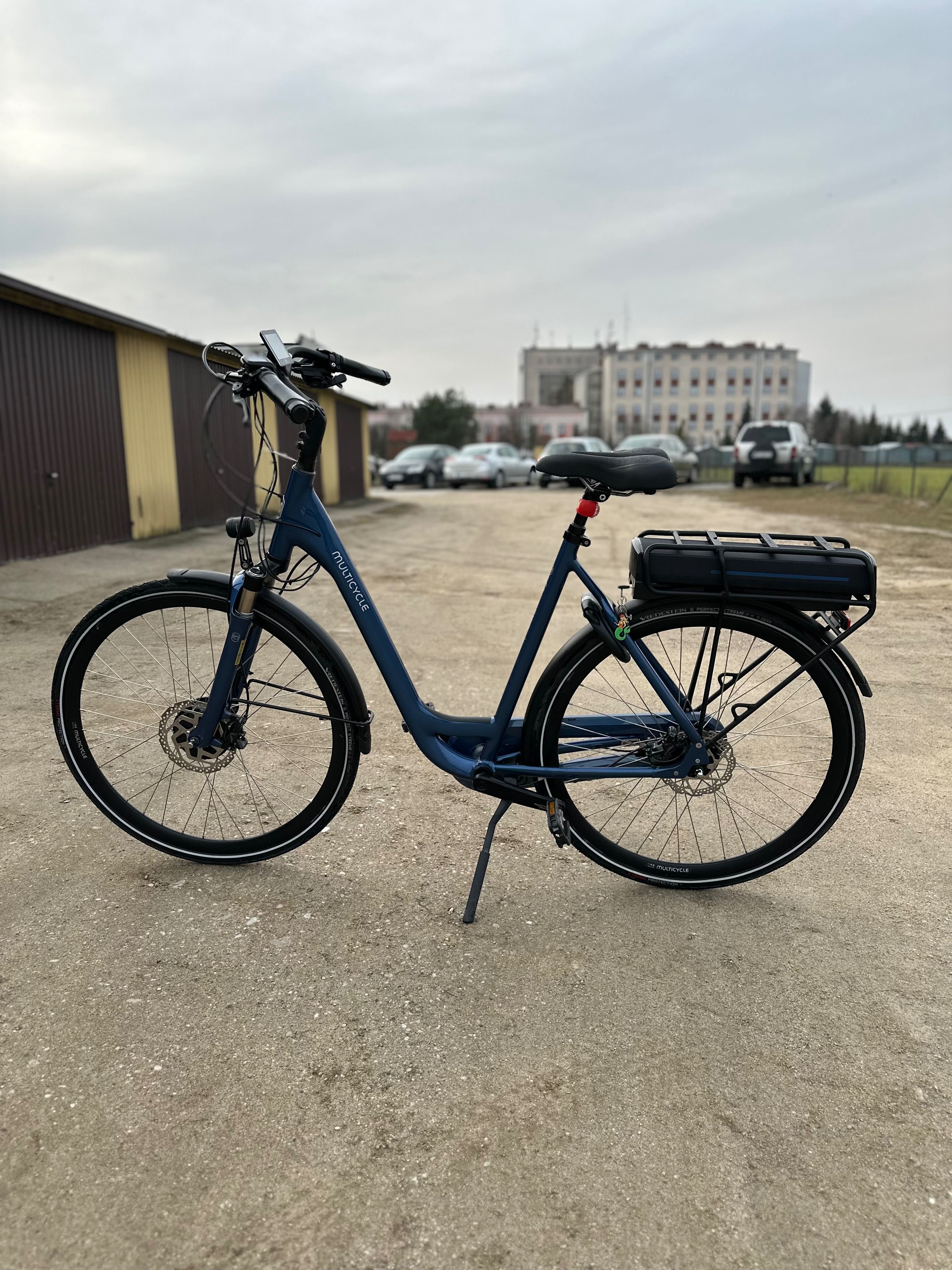 Jak nowy rower elektryczny Multicycle 28’’