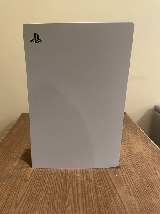 Продам Плейстейшин 5 + Торг