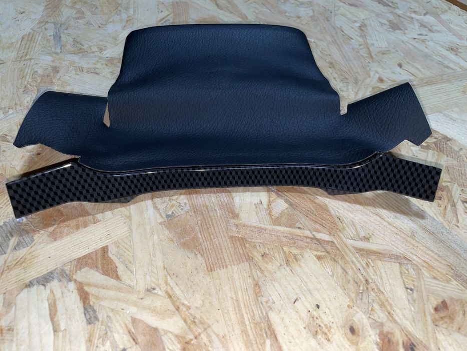 Накладка приборної панелі Skoda Superb Sportline