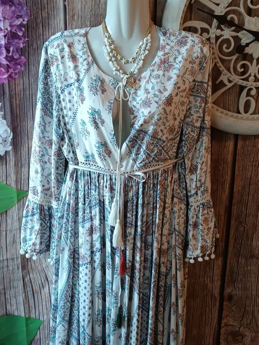 Пляжне шикарне плаття - халат . Р 46-48