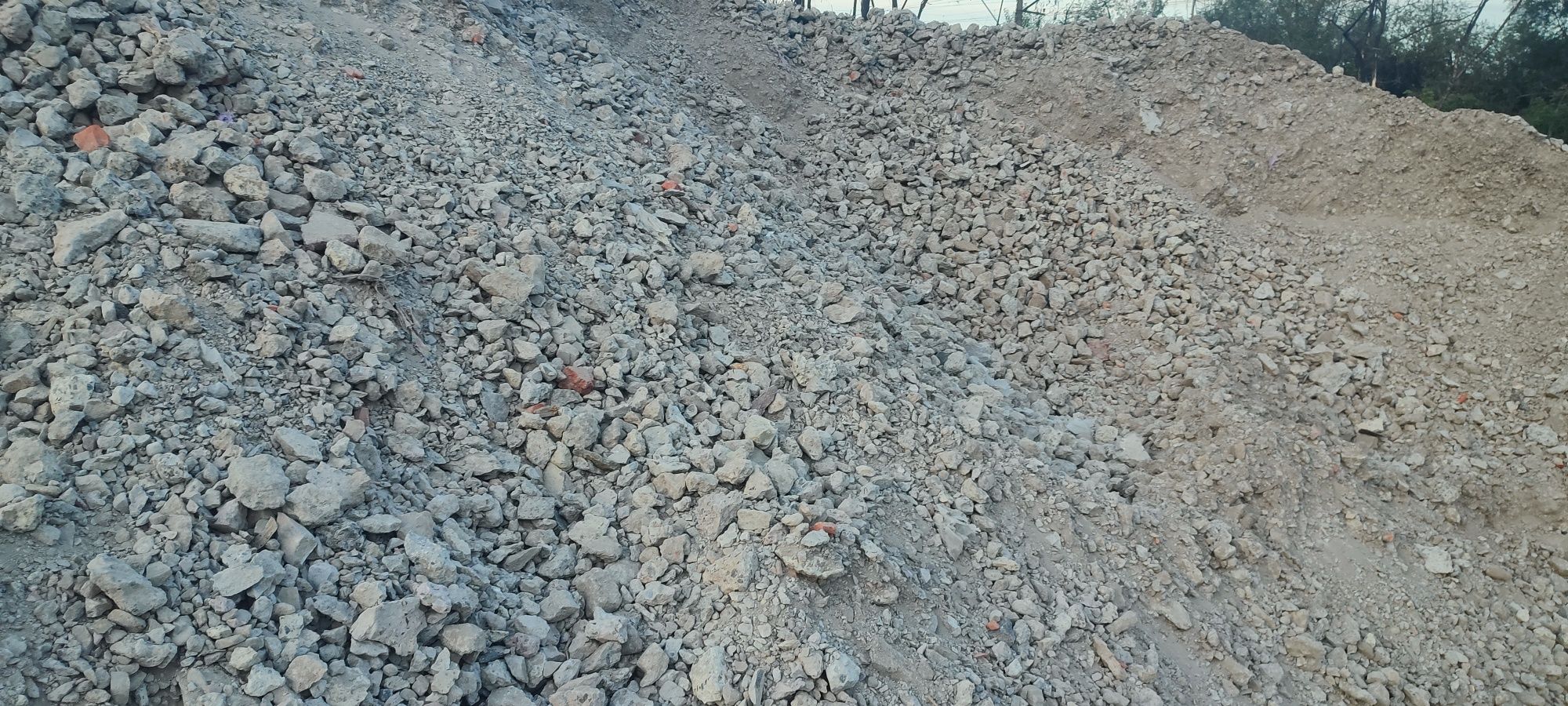 Доставка. Щебінь, пісок, відсів, подрібленний бетон вапняк чорнозем. В