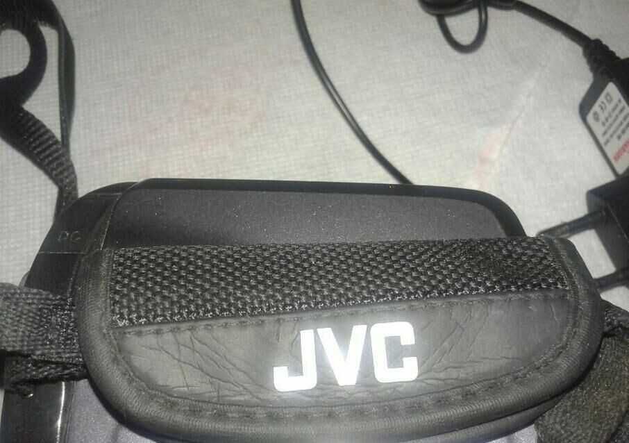 kamera cyfrowa JVC Everio zoom 32 dysk HDD 30gb SD USB + dodatki