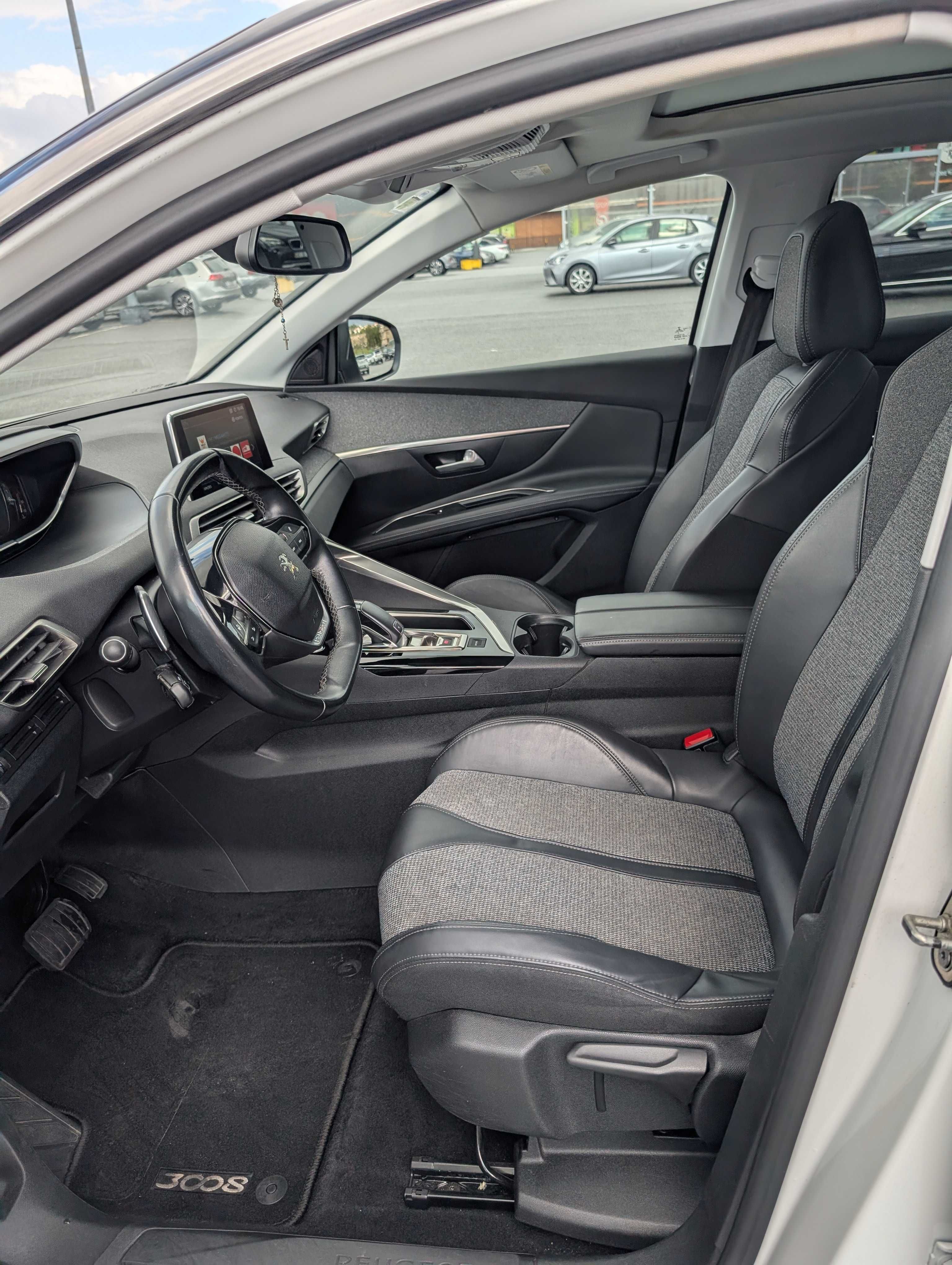 Peugeot 3008 Allure 1.5 BlueHDI 2018 Completo