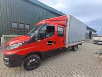 Samochód ciężarowy dostawczy  Iveco Daily 35s15