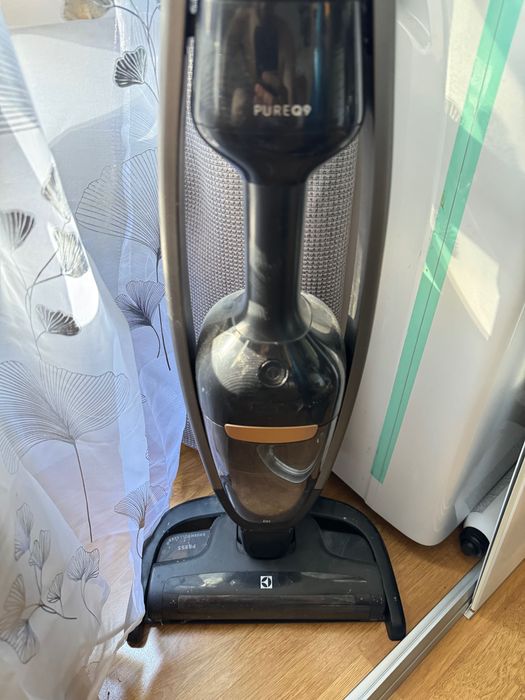 Пилосос Electrolux Pure Q9.